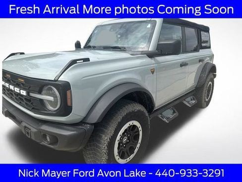 Used 2022 Ford Bronco Badlands w/ Sasquatch Package AWD/4WD image 8