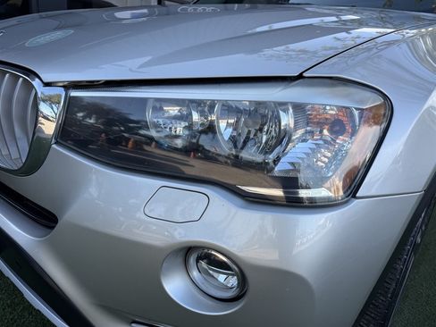 Used 2017 BMW X3 sDrive28i RWD image 10