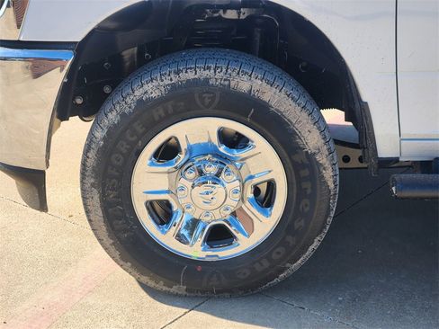 New 2026 RAM 2500 Tradesman w/ Chrome Appearance Group image 6