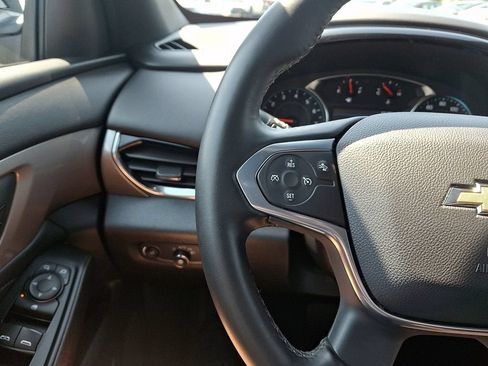 Certified 2023 Chevrolet Traverse LT FWD image 22