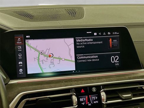 Used 2022 BMW X5 xDrive40i w/ Premium Package AWD/4WD image 15