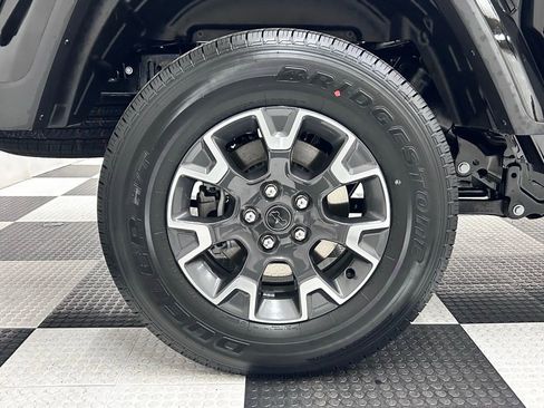 New 2026 Jeep Gladiator Sport image 8