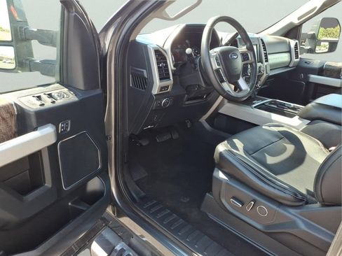 Certified 2018 Ford F350 Lariat w/ FX4 4x4 Off Road Package image 10