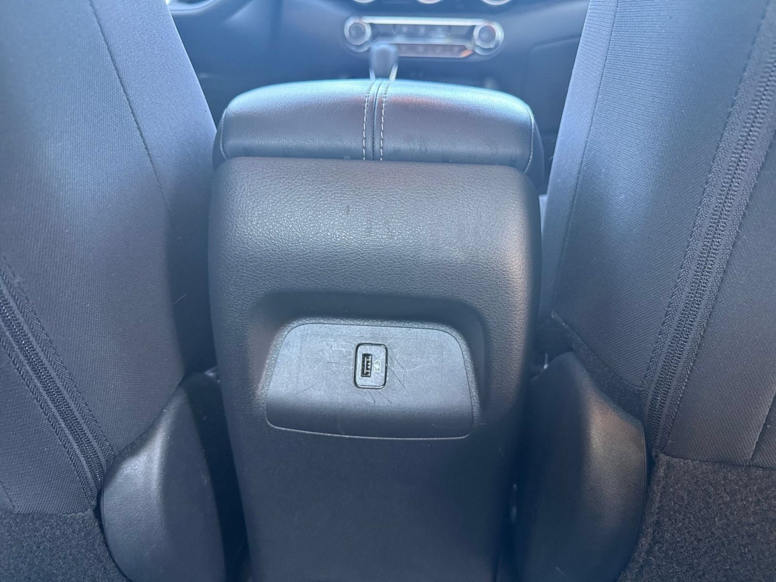 Used 2025 Nissan Sentra SV FWD image 22