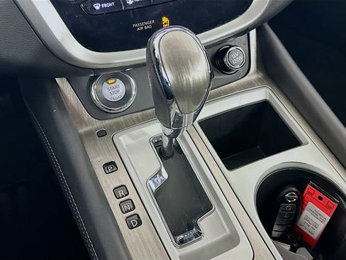 Used 2018 Nissan Murano SL w/ Midnight Edition Package FWD image 25