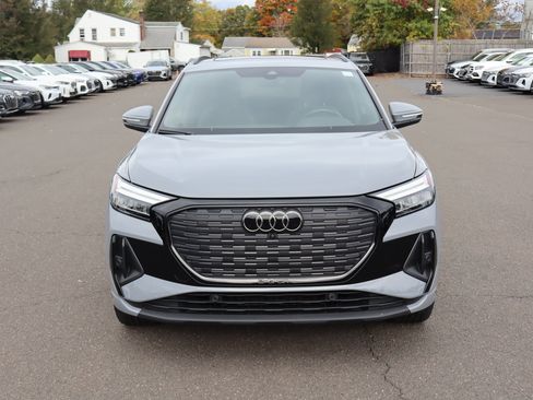 Used 2023 Audi Q4 e-tron Premium Plus w/ Premium Plus image 2