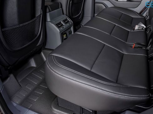 New 2026 INEOS Grenadier image 17