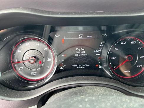 Used 2019 Dodge Charger SXT w/ Blacktop Package RWD image 10