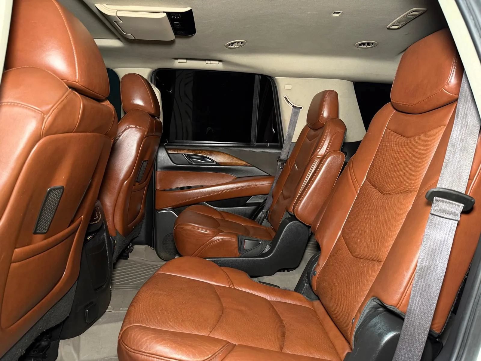 Used 2015 Cadillac Escalade Premium AWD/4WD image 20