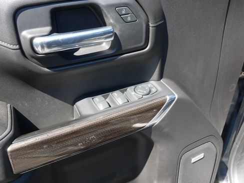 Used 2022 Chevrolet Silverado 1500 LT Trail Boss w/ Convenience Package II AWD/4WD image 14