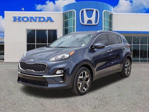 Used 2021 Kia Sportage EX FWD image 2