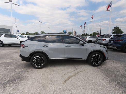 Used 2023 Kia Sportage SX FWD image 10