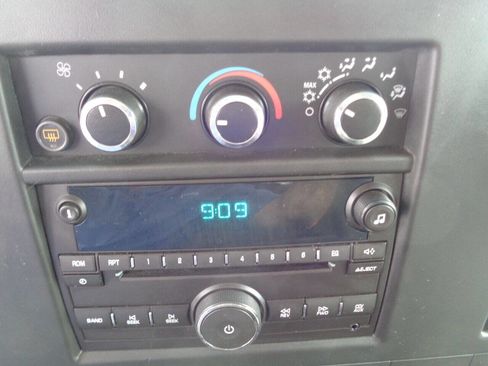 Used 2014 Chevrolet Express 1500 LT w/ LT Preferred Equipment Group image 31