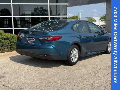 Used 2025 Toyota Camry LE FWD image 3