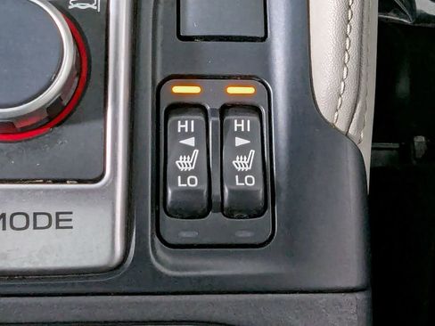 Used 2023 Subaru Forester Limited image 21