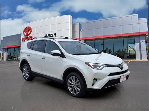 Certified 2017 Toyota RAV4 Limited image 1