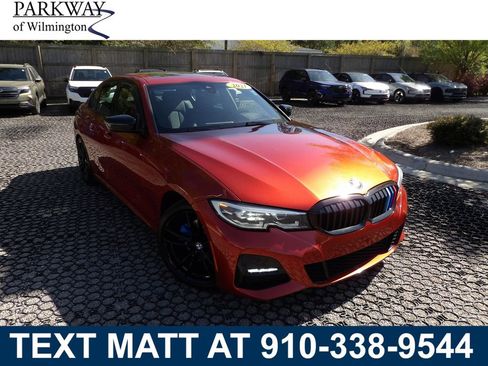 Used 2021 BMW 330i Sedan w/ M Sport Package RWD image 1