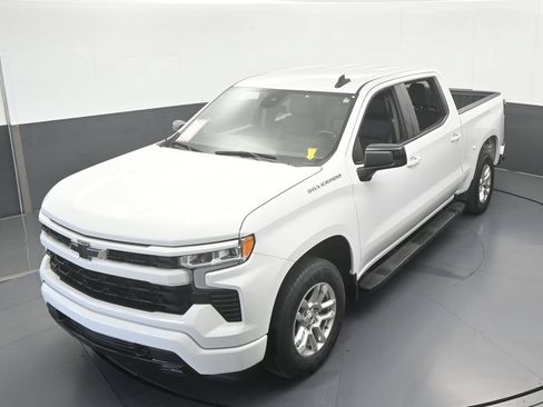 Used 2024 Chevrolet Silverado 1500 RST RWD image 45