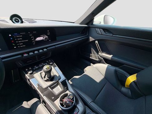 Certified 2026 Porsche 911 GT3 RWD image 23