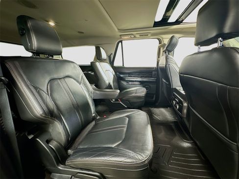 Used 2018 Ford Expedition Max Platinum image 31