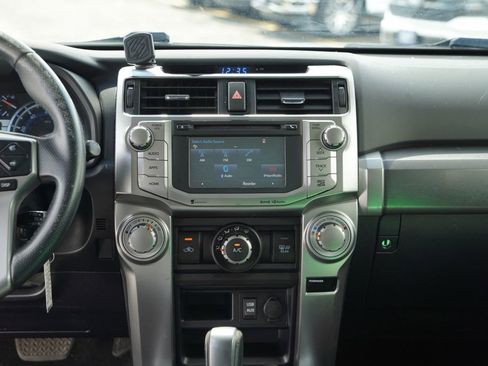 Used 2016 Toyota 4Runner SR5 image 12