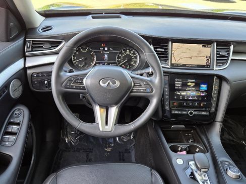 Used 2021 INFINITI QX50 Sensory w/ Accent Package AWD/4WD image 12