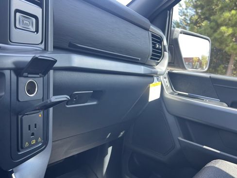 New 2026 Ford F150 XLT w/ FX4 Off-Road Package AWD/4WD image 8