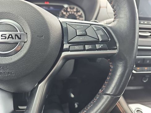 Used 2019 Nissan Altima 2.5 SR w/ SR Premium Package FWD image 22