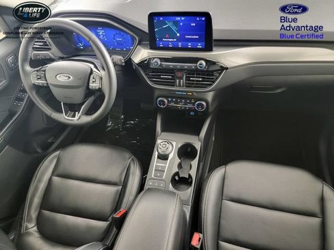 Certified 2022 Ford Escape Titanium w/ Class II Trailer Tow Package AWD/4WD image 34