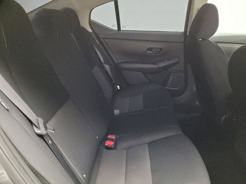 Used 2024 Nissan Sentra SV FWD image 19