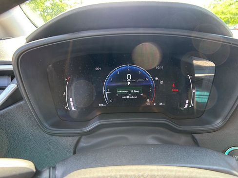 Used 2026 Toyota Corolla LE w/ LE Premium Package FWD image 3