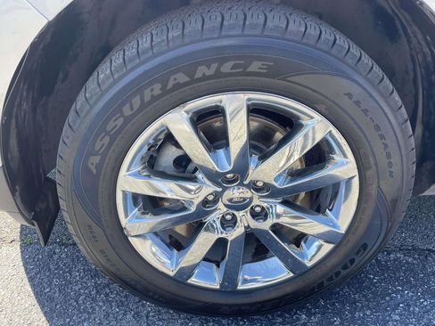 Used 2011 Ford Edge Limited image 8