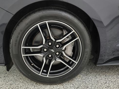 Used 2021 Ford Mustang GT RWD image 33