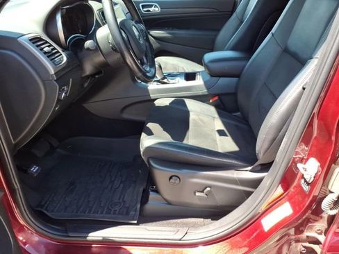 Used 2022 Jeep Grand Cherokee Laredo X RWD image 18