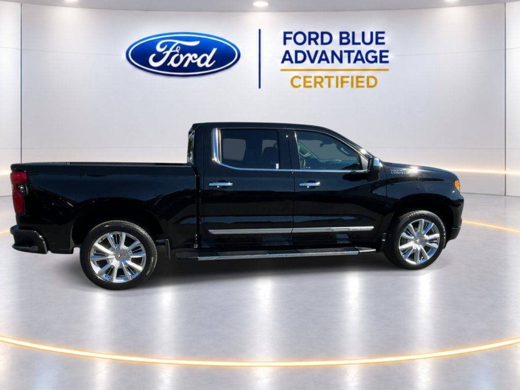 Used 2023 Chevrolet Silverado 1500 High Country w/ High Country Premium Package AWD/4WD image 10
