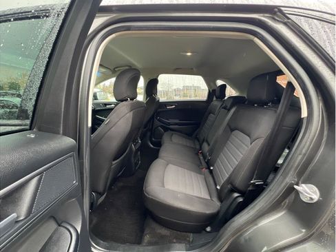 Used 2018 Ford Edge SE AWD/4WD image 11