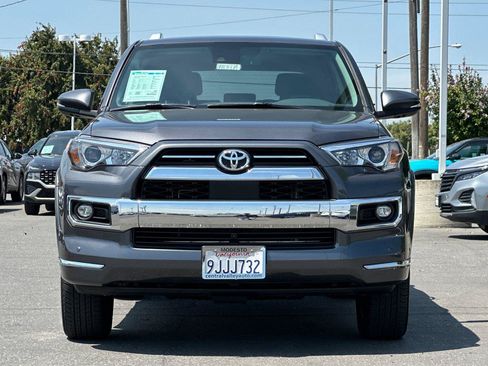 Used 2023 Toyota 4Runner Limited AWD/4WD image 9