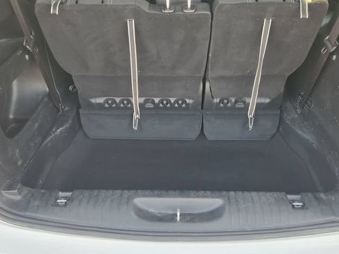 Used 2023 Chrysler Pacifica Touring w/ S Appearance Package FWD image 31