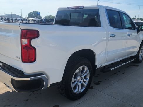 Used 2025 Chevrolet Silverado 1500 LTZ w/ Technology Package AWD/4WD image 4