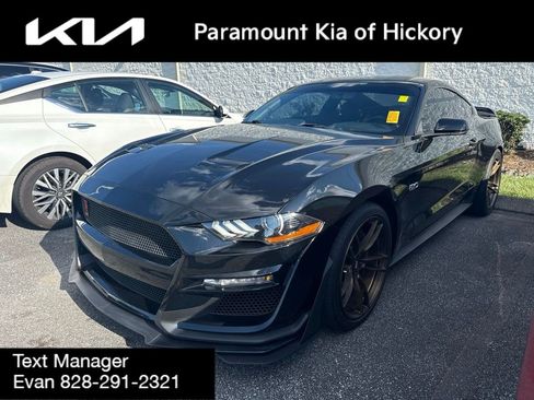 Used 2019 Ford Mustang GT Premium w/ GT Performance Package RWD image 3
