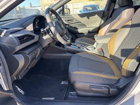 Certified 2025 Subaru Crosstrek 2.5i Sport w/ Crosstrek Mirror Package image 19