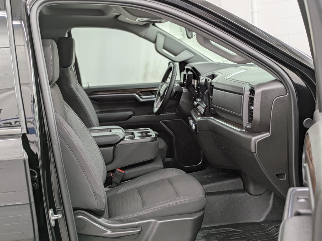 Used 2024 GMC Sierra 1500 Elevation AWD/4WD image 36