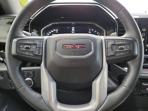 Used 2023 GMC Sierra 1500 SLT w/ SLT Premium Package RWD image 20