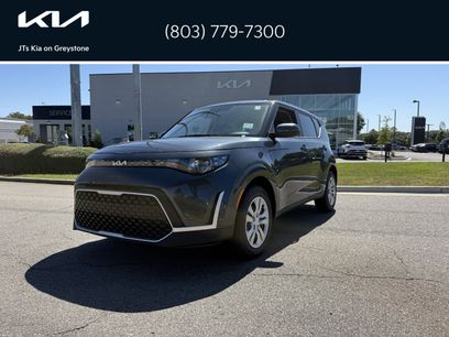 New 2025 Kia Soul LX