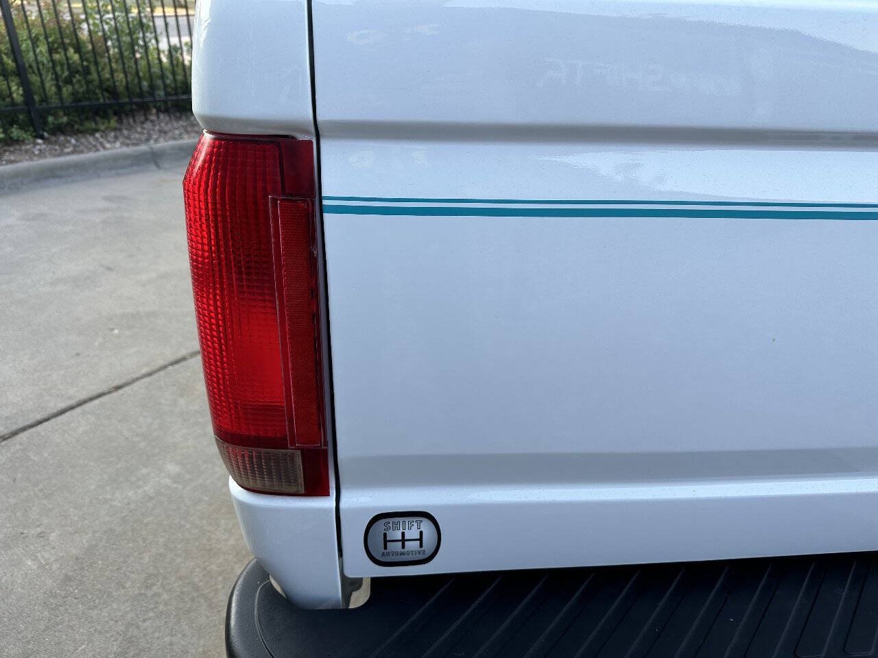 Used 1996 Ford F150 4x4 Regular Cab image 25