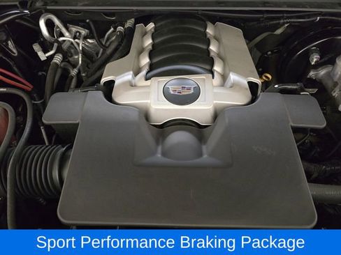 Used 2020 Cadillac Escalade Premium Luxury AWD/4WD image 12
