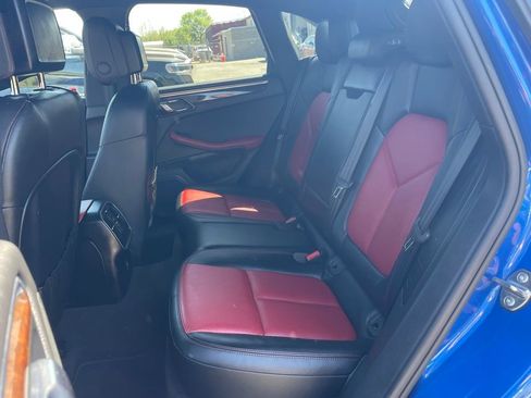 Used 2017 Porsche Macan image 9