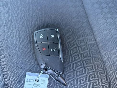 Used 2024 Chevrolet Silverado 2500 LT image 53