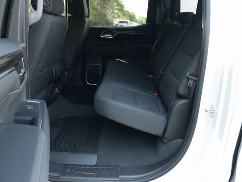 Used 2023 Chevrolet Silverado 1500 LT image 26