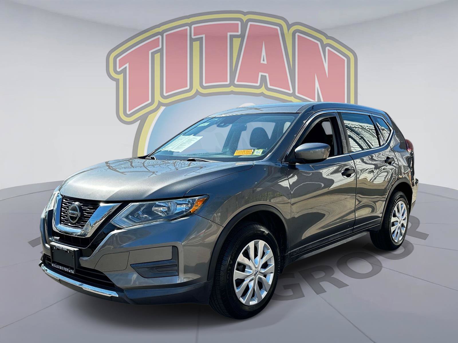 Used 2019 Nissan Rogue S AWD/4WD image 2
